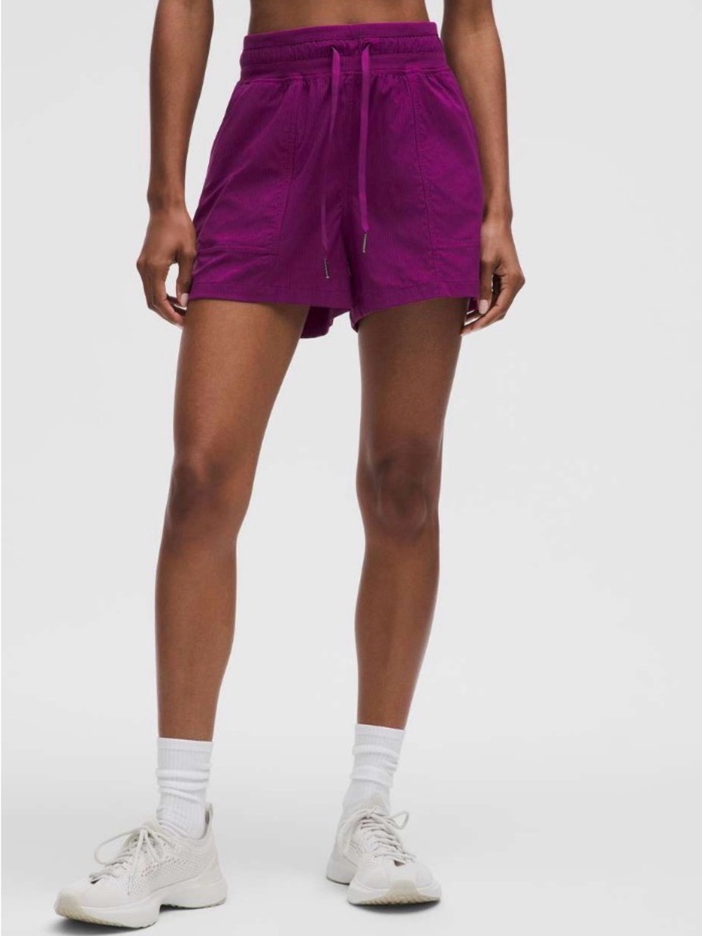 💙 Lululemon Dance Studio High-Rise Short 3.5" 💙